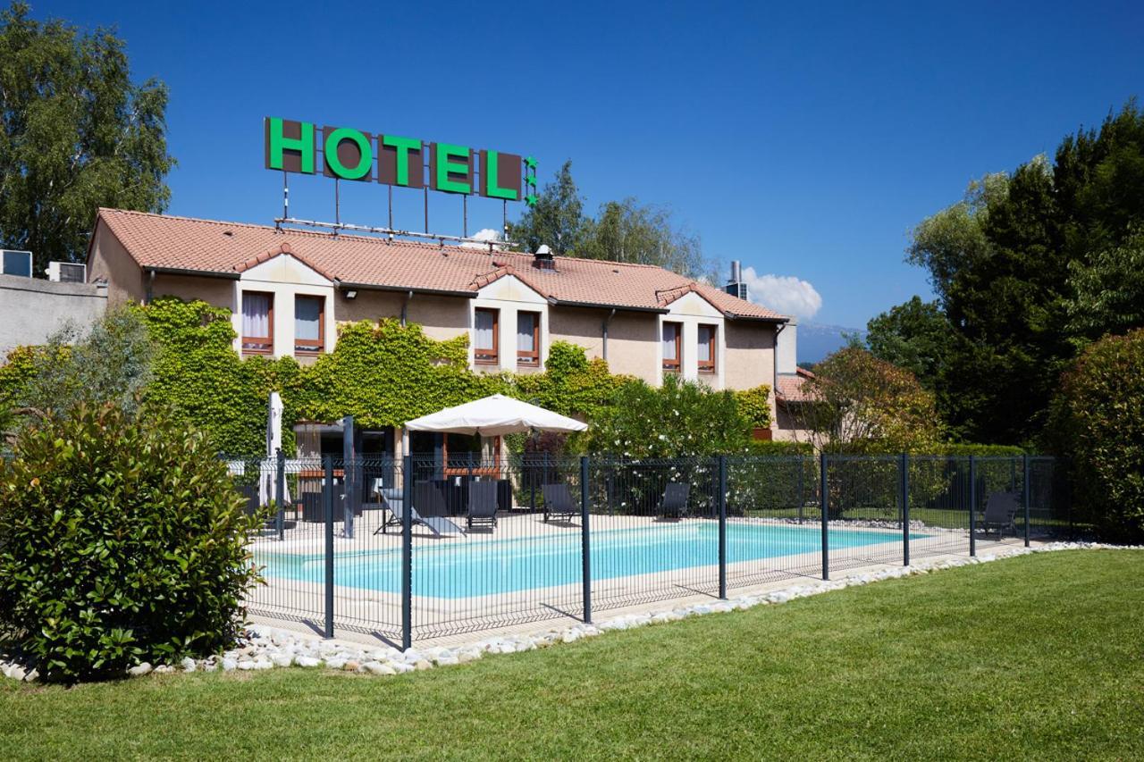 Logis Des Trois Massifs Hotel Claix  Exterior photo